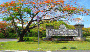 Kaart (kartograafia)-Rota International Airport-Entrance_to_Saipan_International_Airport.JPG